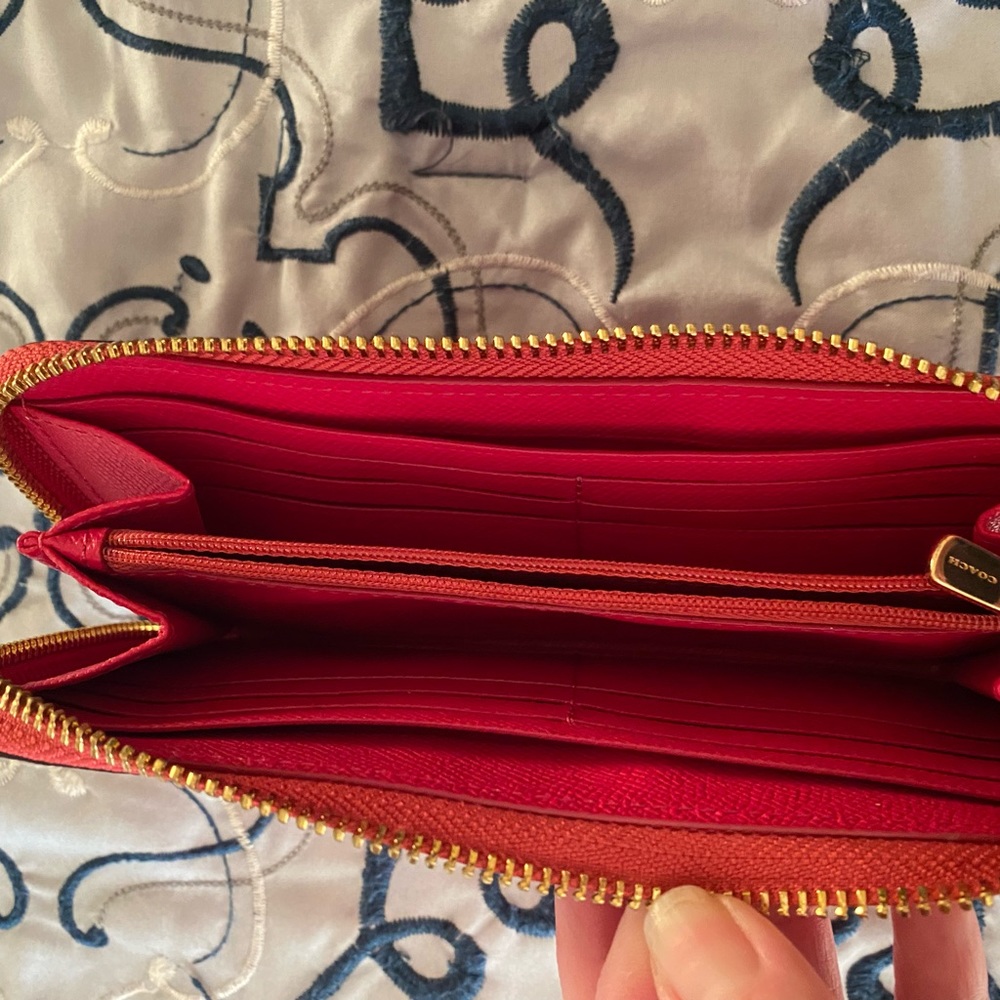 Coach Wallet - Picture 3 of 3